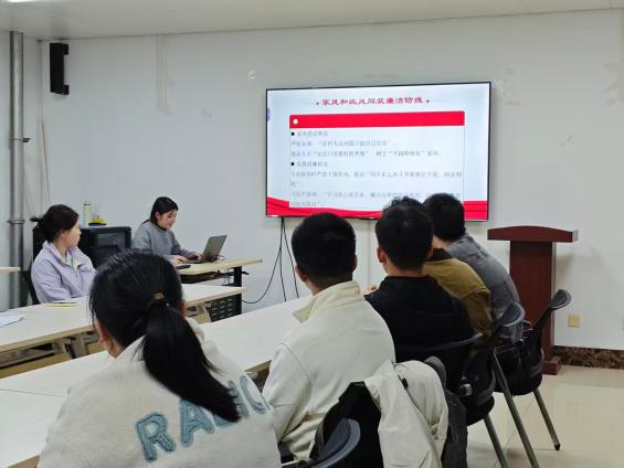 c8628a36ff574b7561166f0c8d1323d